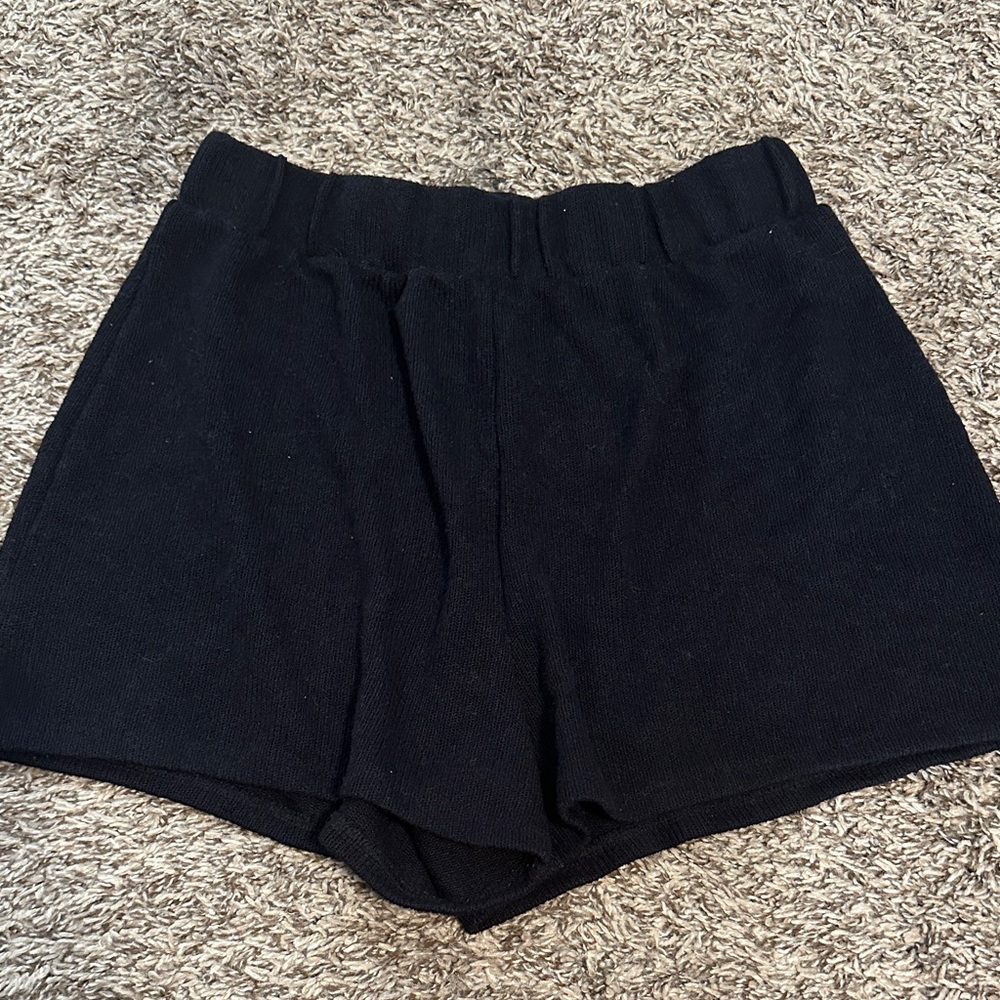 H&M High Waist Black Linen Women's Shorts s